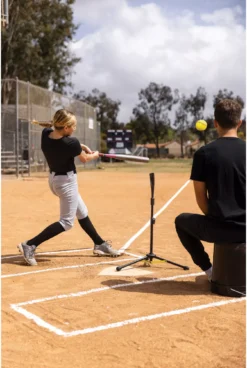 SKLZ Travel Batting Tee Elite 30 SKLZ Travel Batting Tee Elite -Rawling Baseball Shop SKLZ 94972 TravelTeeElite Lifestyle6
