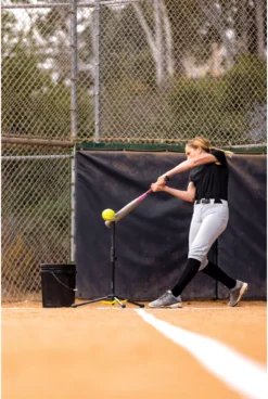 SKLZ Travel Batting Tee Elite 31 SKLZ Travel Batting Tee Elite -Rawling Baseball Shop SKLZ 94972 TravelTeeElite Lifestyle7